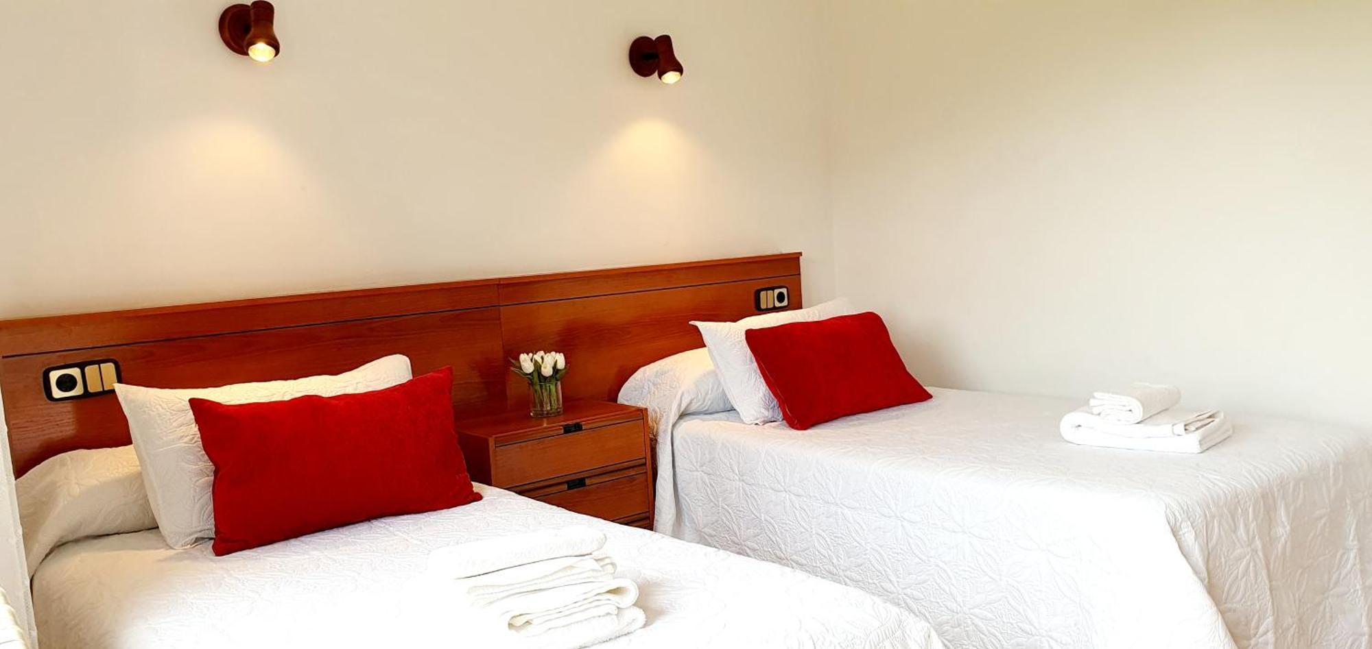 Sidreria La Casa Abajo Hotel Ла Франка Екстериор снимка