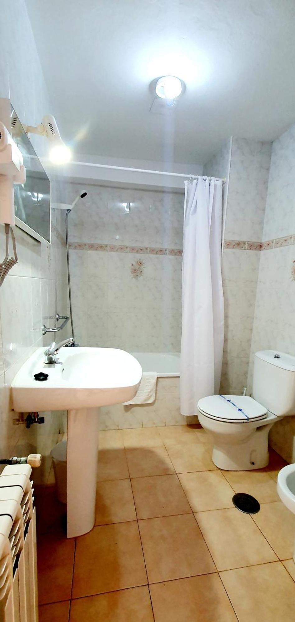 Sidreria La Casa Abajo Hotel Ла Франка Екстериор снимка