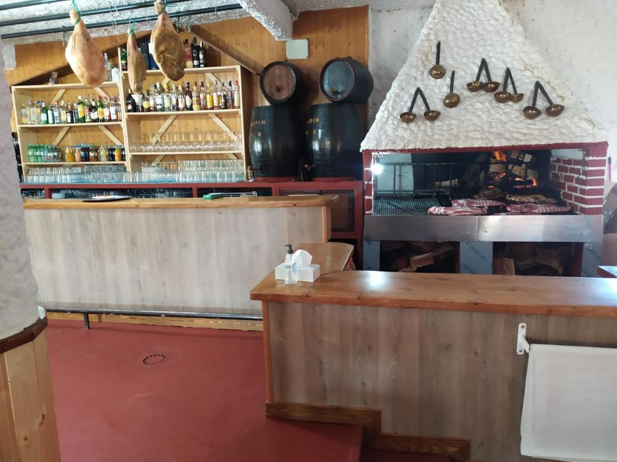 Sidreria La Casa Abajo Hotel Ла Франка Екстериор снимка